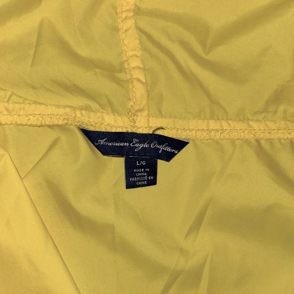 American Eagle Light Rain Jacket - Picture 5 of 8